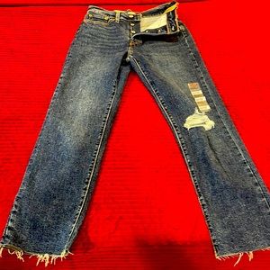 Levi’s NWT Women’s Wedgie Straight